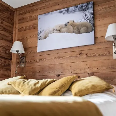 Superbe Avec Piscine A Moriond Dağ evi Courchevel